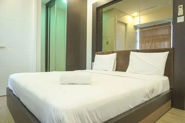 Modern 2BR Apartment at 1 Park Residence with Maid Room