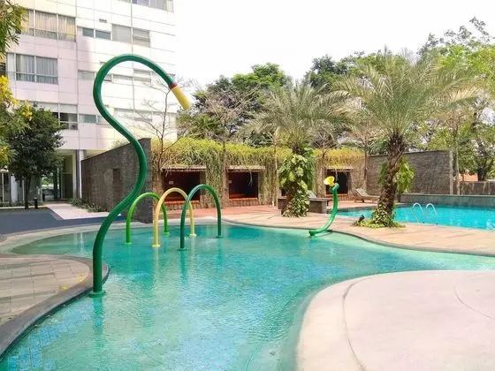 Modern 2BR Apartment at 1 Park Residence with Maid Room - Havuz