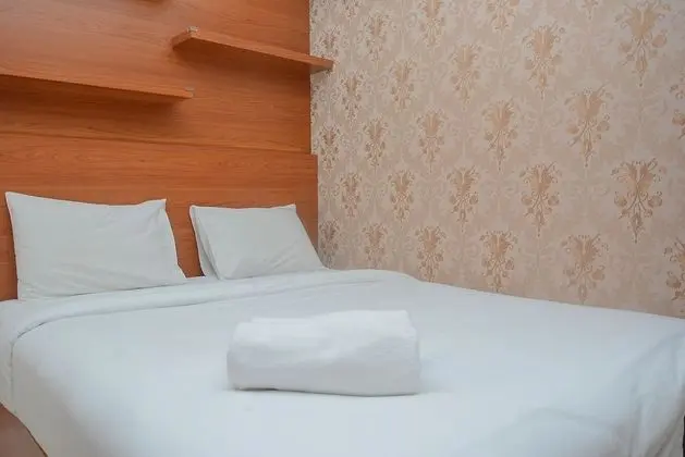 Modern 2BR Apartment @ Springlake Summarecon - Öne Çıkan Resim