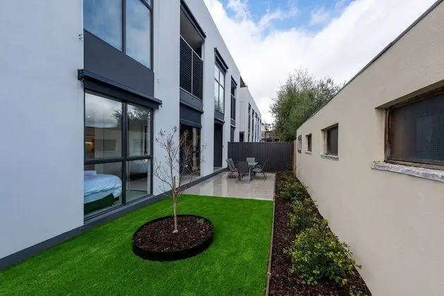 Modern 3 Bedroom Getaway Next to Chadstone - Dış Mekan