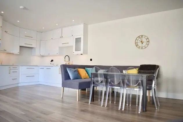 Modern 3 Bedroom House With Stunning Views - Mutfak