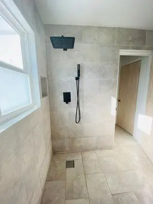 Modern 3bed House in the Heart of Swetes Village - Dış Mekan
