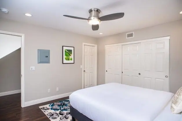 Modern 3br/3ba PB Home w/ Rooftop by Domio - Oda
