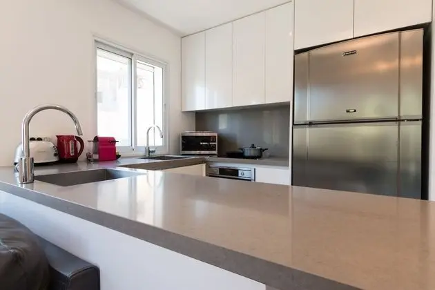 Modern 3BR 5 Min to Beach - Mutfak