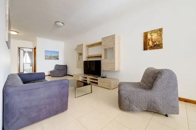 Modern 3BR Apartment in the Centre of Sliema