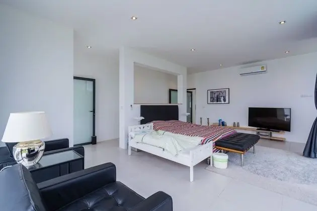 Modern 4 Bedroom Resort Pool Villa LL110 - Oda