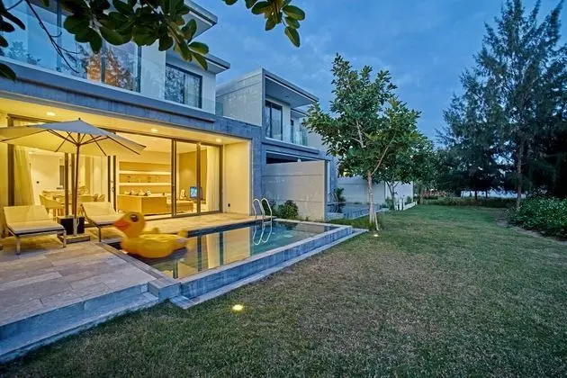 Modern 4 BR villa-golf view for family - Dış Mekan