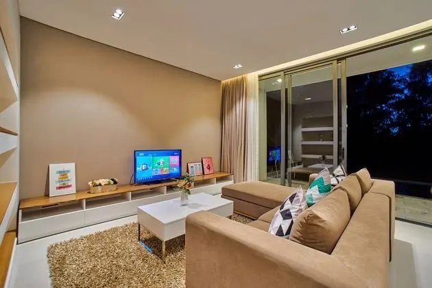 Modern 4 BR villa-golf view for family - Oda Düzeni
