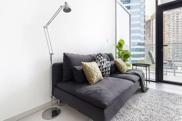 Modern & Adorable Studio w/ Spectacular Burj Khalifa Views! - İç Mekan