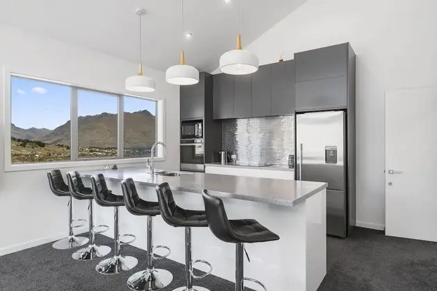 MODERN ALPINE LIVING SPECTACULAR VIEW - Mutfak
