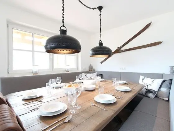 Modern Apartment With Balcony in Tyrol - Yerinde Yemek