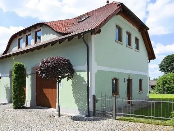 Modern Apartment in Bavaria With Garden - Öne Çıkan Resim