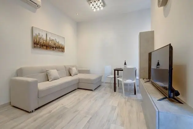 Modern Apartment in the Best Area of Sliema