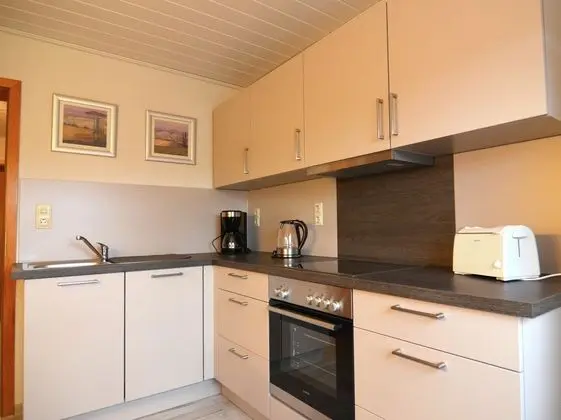 Modern Apartment Between Winterberg and Willingen With Balcony - Mutfak