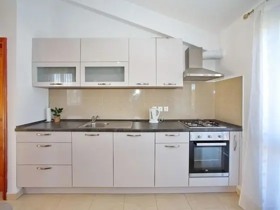 Modern Apartment With big Roofed Terrace, Garden, Near the Sea