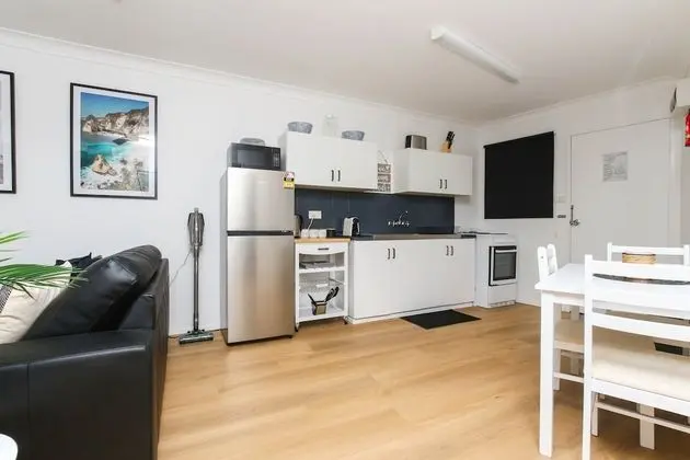 Modern Apartment Close to City Centre 16 - Yerinde Yemek