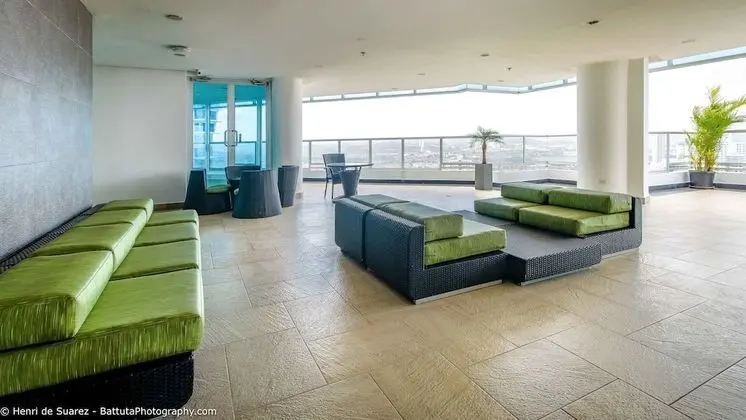 Modern Apartment in Costa del Este