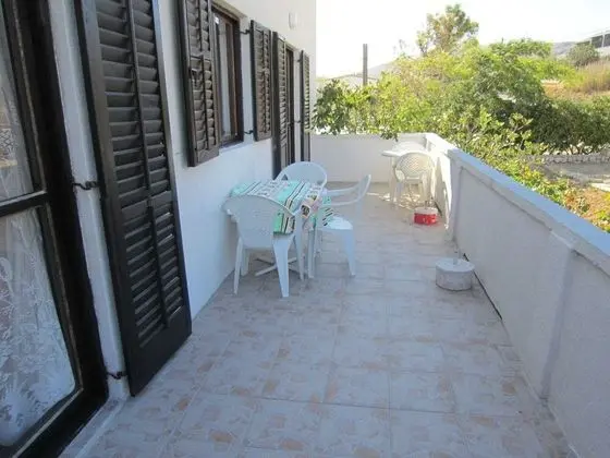 Modern Apartment in Dalmatia With Garden - Oda Düzeni