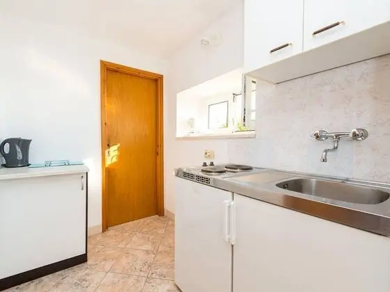 Modern Apartment in Dubrovnik With Veranda - Mutfak