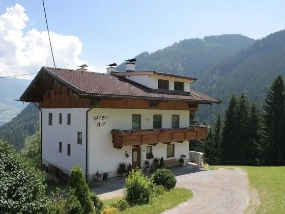 Modern Apartment in Fügenberg With Garden - Dış Mekan