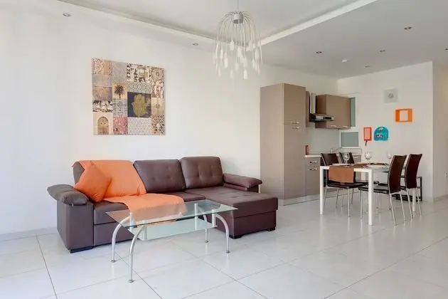Modern Apartment in the Heart of Saint Julian's - Öne Çıkan Resim