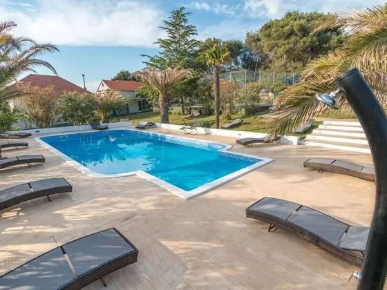 Modern Apartment With Large Pool, Great sea View, a Sports Court, Barbecue, Wifi - Öne Çıkan Resim