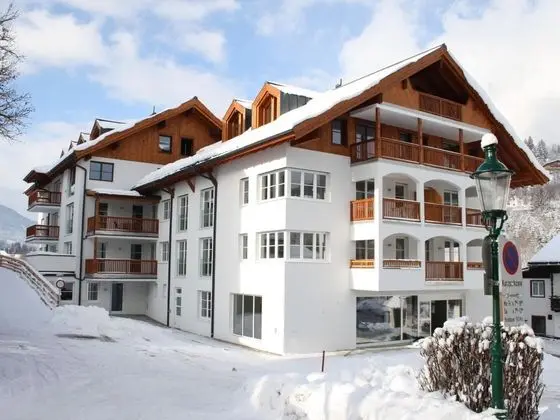 Modern Apartment in Leogang With Parking - Dış Mekan