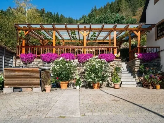 Modern Apartment in Merschbach Hunsruck With Garden - Dış Mekan