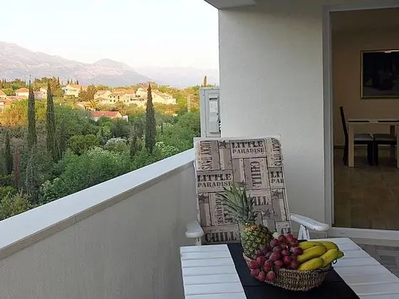 Modern Apartment in Mocici With Terrace