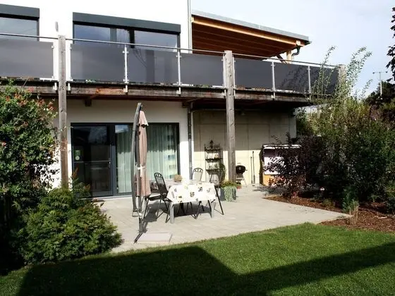 Modern Apartment Near Forest in Heinrichskirchen - 1