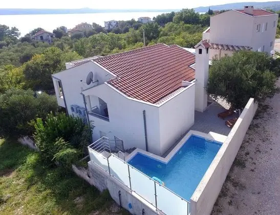 Modern Apartment With Private Pool in Maslenica - Öne Çıkan Resim