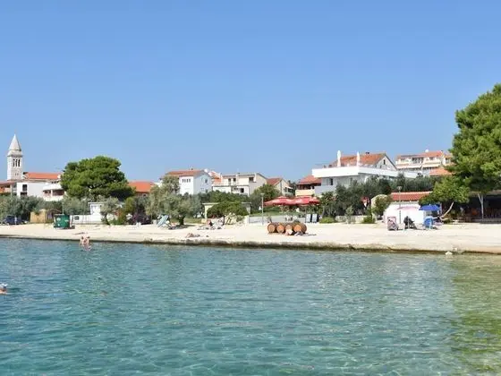 Modern Apartment Right on the Janice Beach in Pakostane, Centre 50 m Away - Öne Çıkan Resim