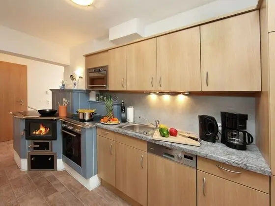 Modern Apartment in Saalbach-hinterglemm With Sauna - Mutfak