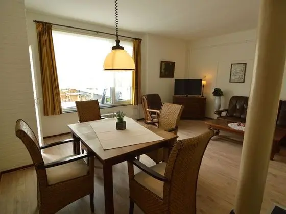 Modern Apartment in Schin op Geul Near Valkenburg - Yerinde Yemek