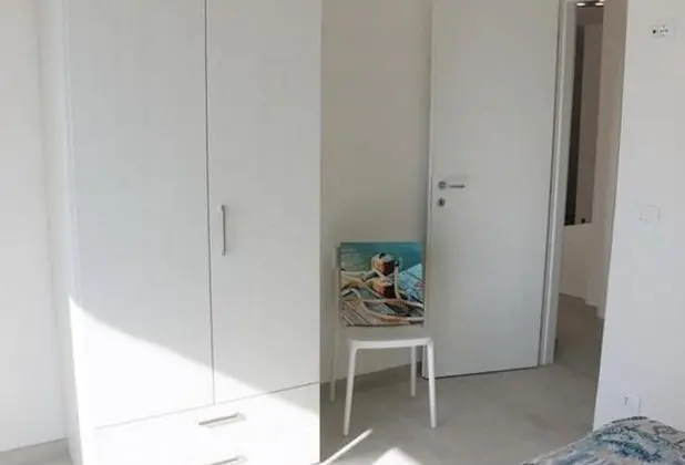 Modern Apartment With Terrace 50m From the Beach - Private Beach Place Included