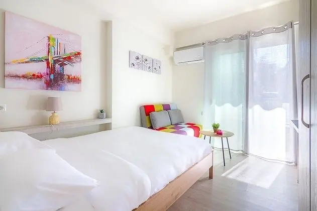 Modern Athens Studio by Cloudkeys