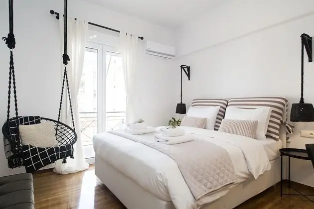 Modern Bohemian Style Sun-Splashed Loft