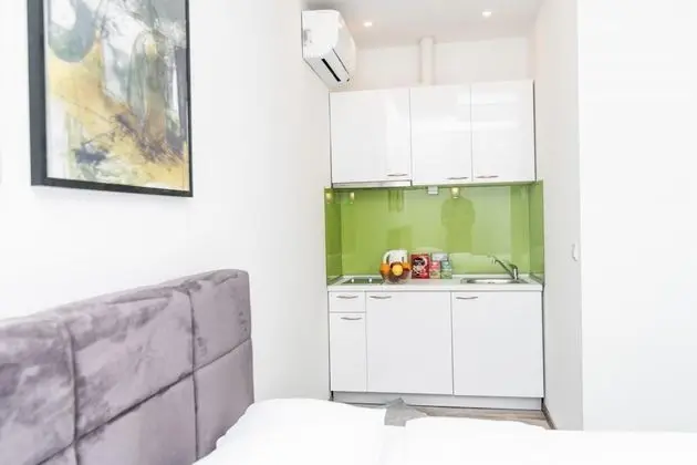 Modern and Bright Studio Heart of the City Center - Oda
