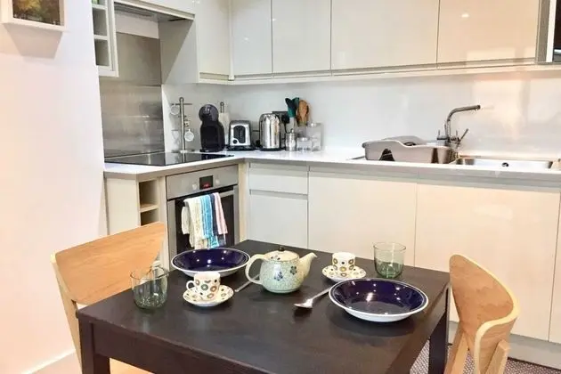 Modern Bristol Apartment Right in the City Centre - Mutfak