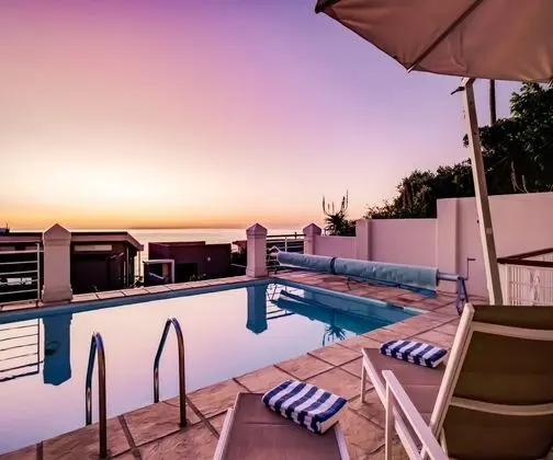 Modern Camps Bay Villa With Sea Views and Private Pool A on the Bay - Oda