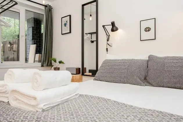 Modern Central 1 Bed in Clerkenwell - sleeps 4 - Oda