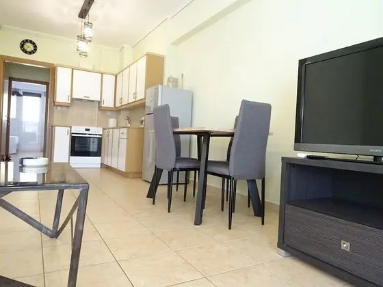 Modern Central Apartment with View - İç Mekan