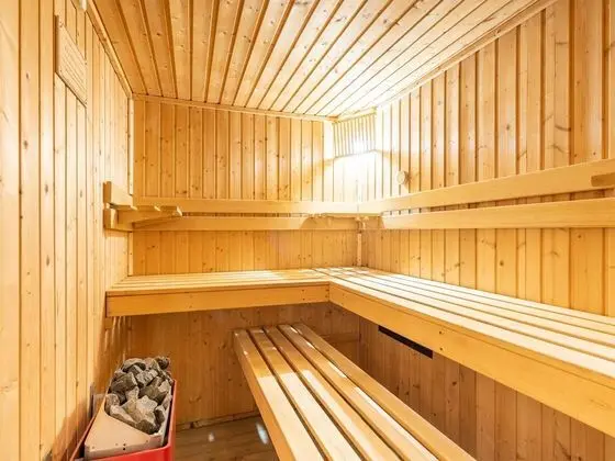 Modern Chalet in Wilhelminadorp With Private Terrace - Spa