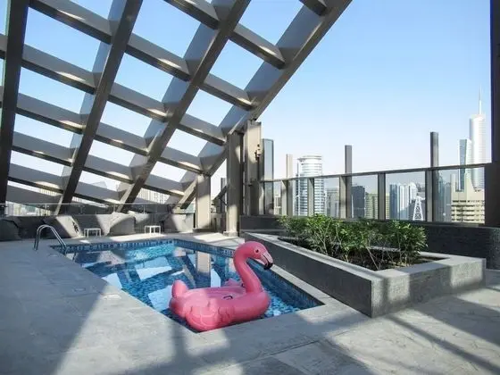 Modern & Classy 1BR Overlooking Marina! - Öne Çıkan Resim