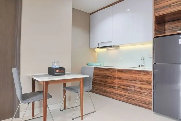 Modern And Comfort Stay 2Br At Ciputra International Apartment