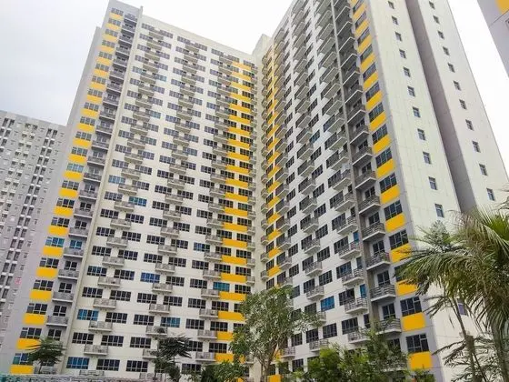 Modern and Comfortable Studio Apartment Springlake Summarecon near Summarecon - Dış Mekan