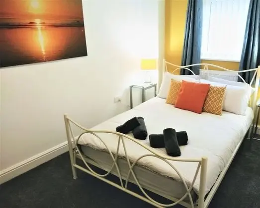 Modern Comfy 2-bedroom Flat in St Helens - Oda