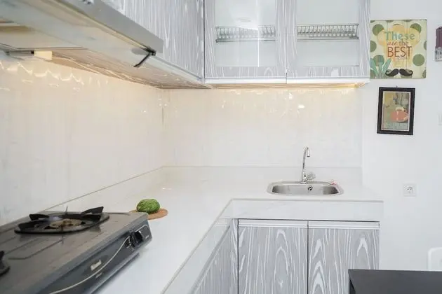 Modern Comfy 2BR Casa De Parco Apartment - Mutfak
