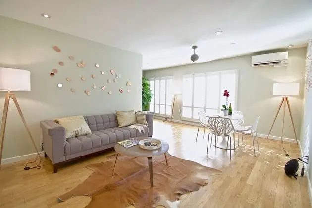 Modern Contemporary Venice Getaway - Öne Çıkan Resim