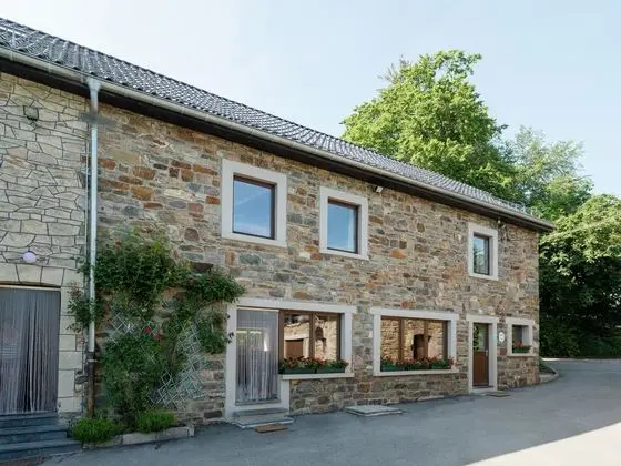 Modern Cottage With Private Garden in Waimes - Öne Çıkan Resim
